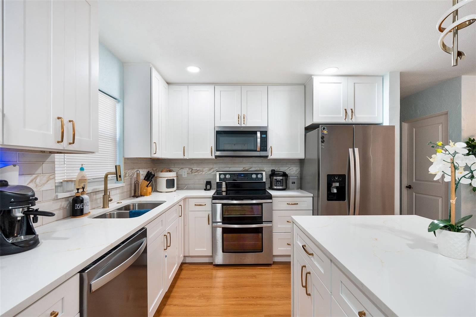 1835 15th, St Petersburg, FL 33712