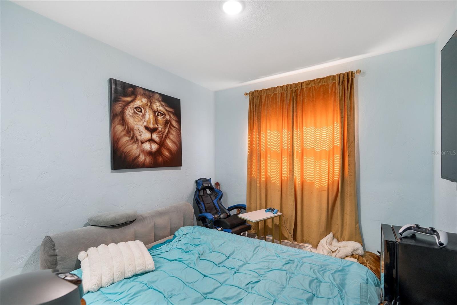 1835 15th, St Petersburg, FL 33712