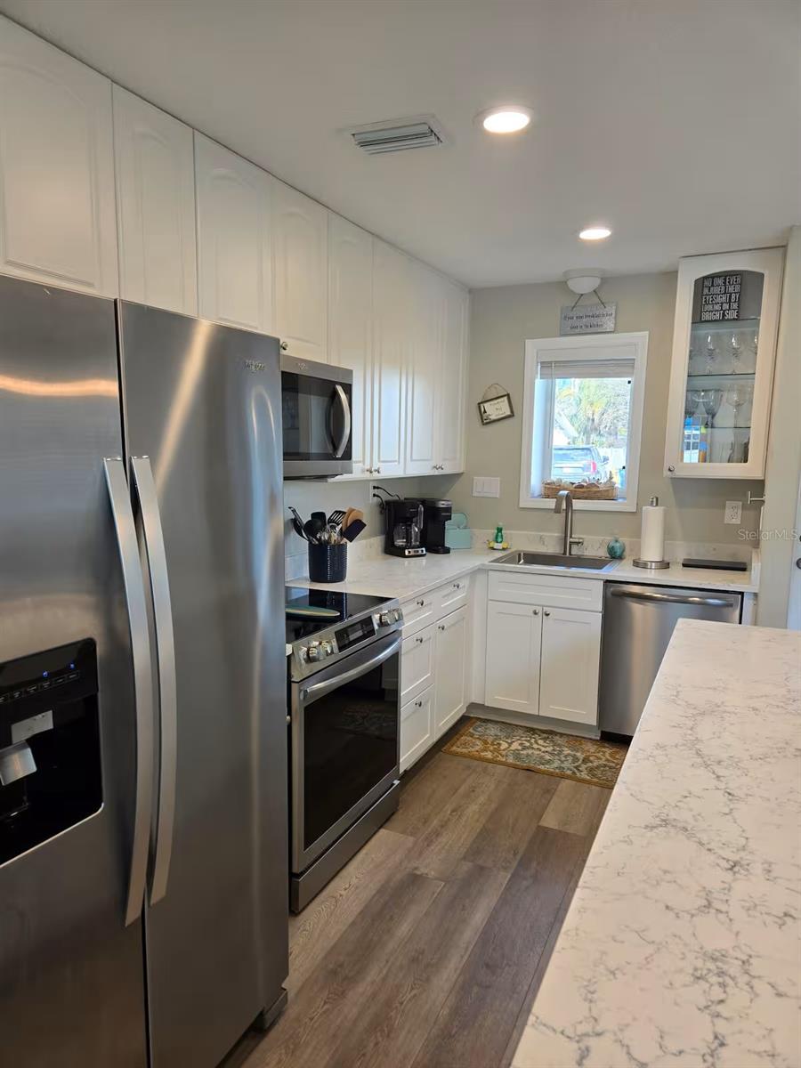 117 79th, Holmes Beach, FL 34217