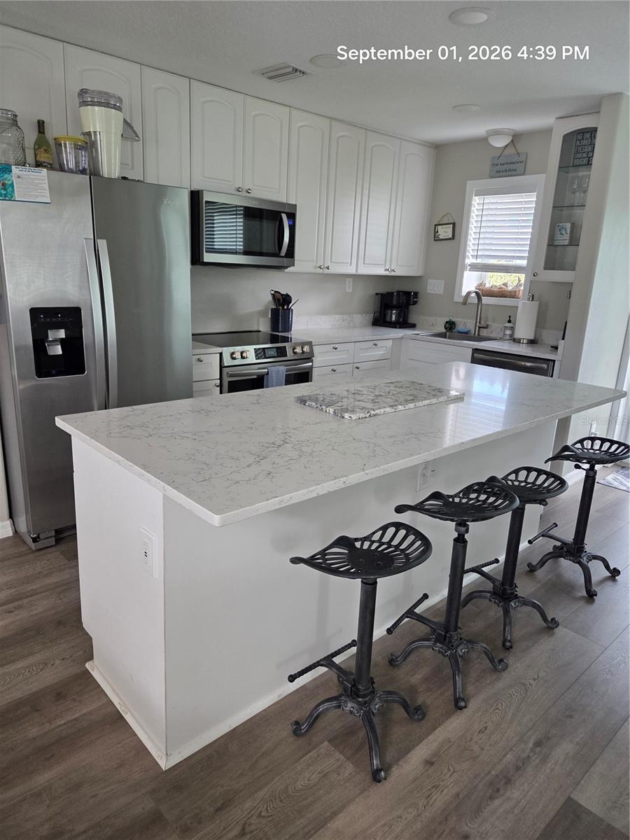 117 79th, Holmes Beach, FL 34217
