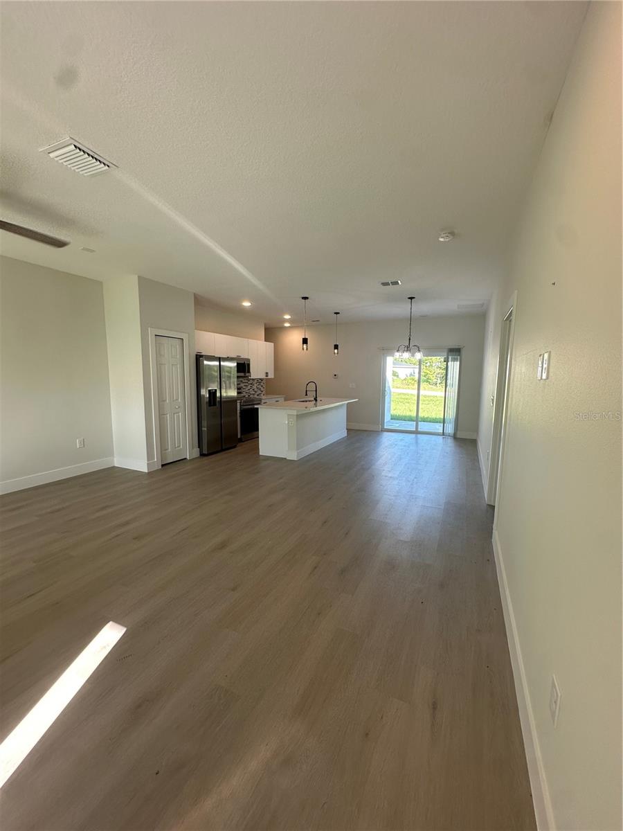 14 Fisher, Ocklawaha, FL 32179