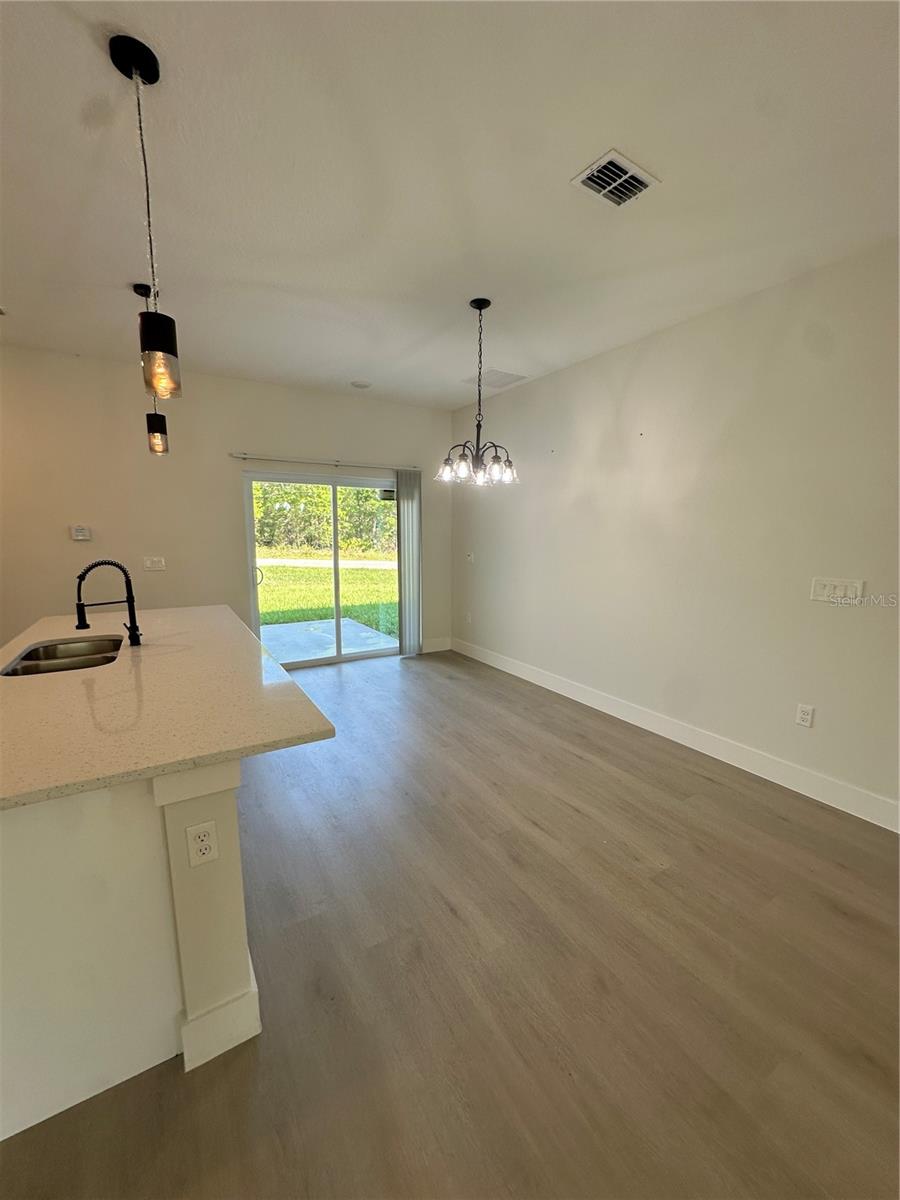 14 Fisher, Ocklawaha, FL 32179