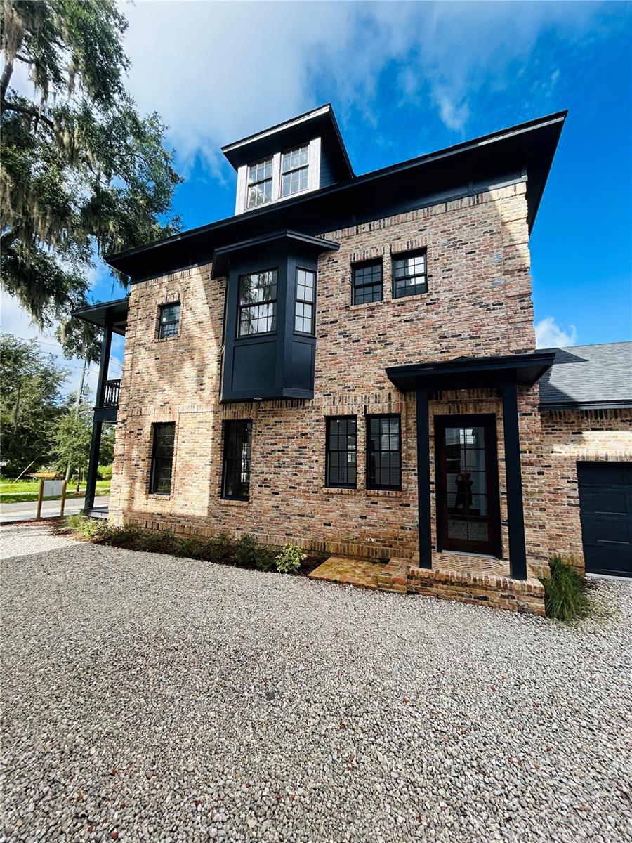 294 12th, Gainesville, FL 32601
