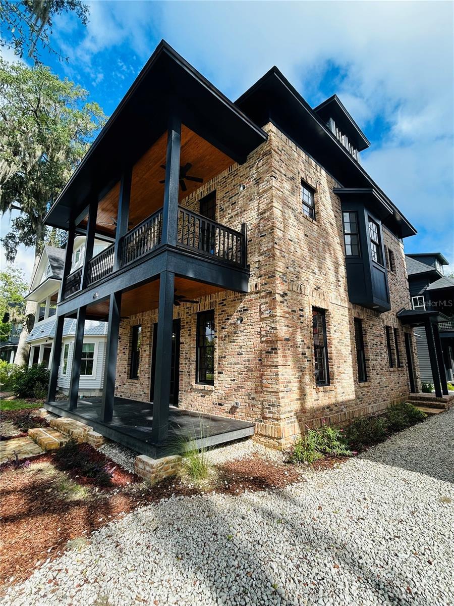 294 12th, Gainesville, FL 32601