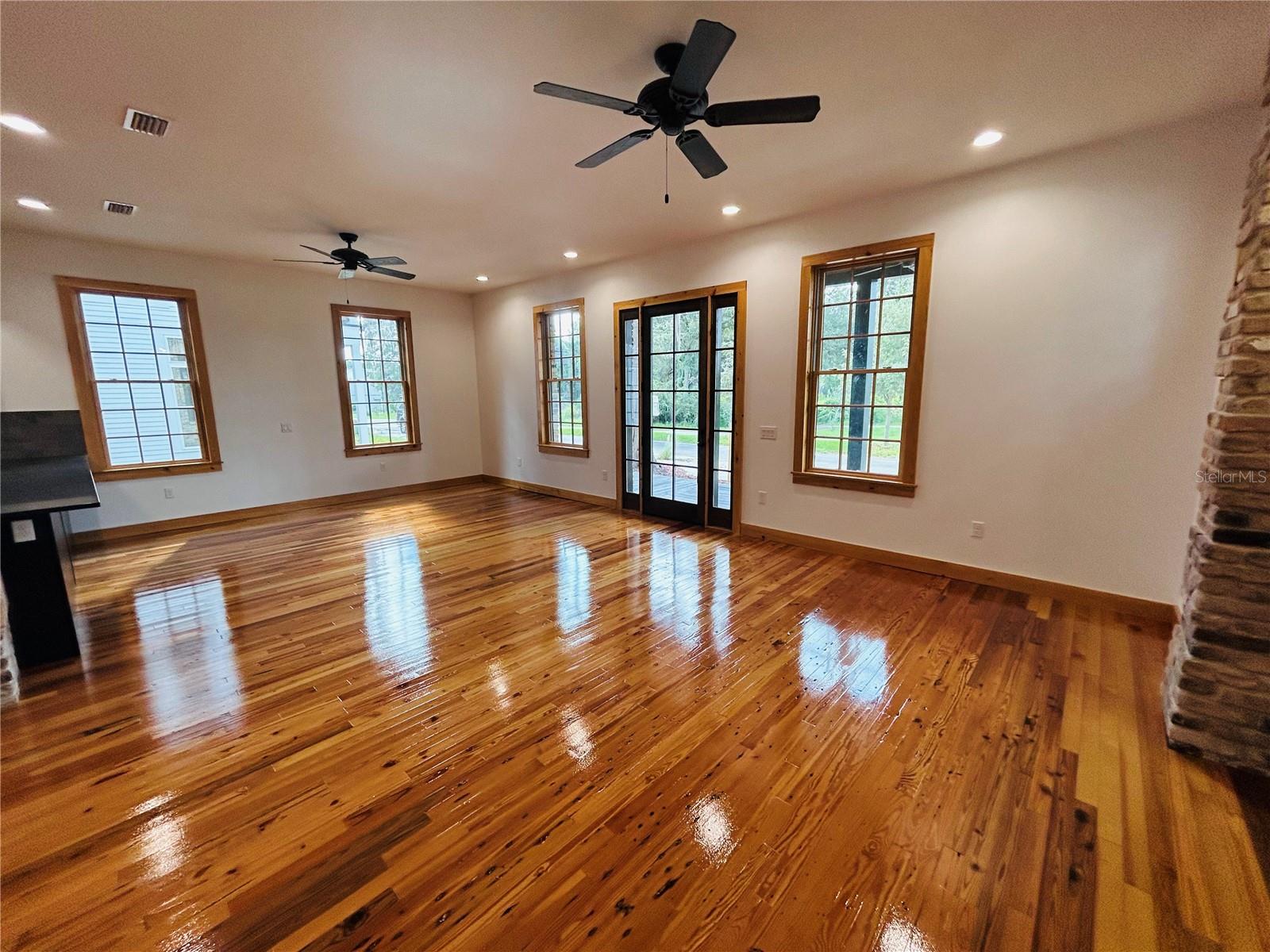 294 12th, Gainesville, FL 32601