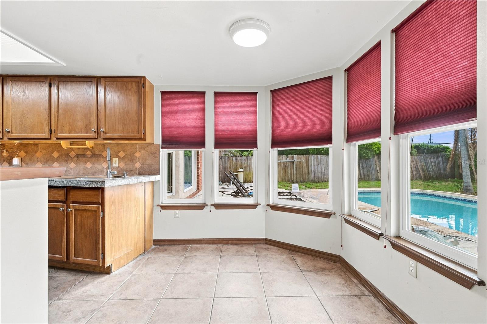 852 Abbott, Deltona, FL 32725
