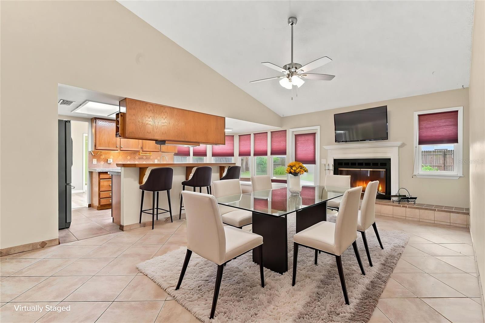 852 Abbott, Deltona, FL 32725