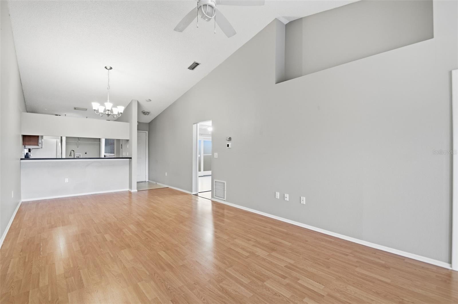 825 Waterside, Bradenton, FL 34209