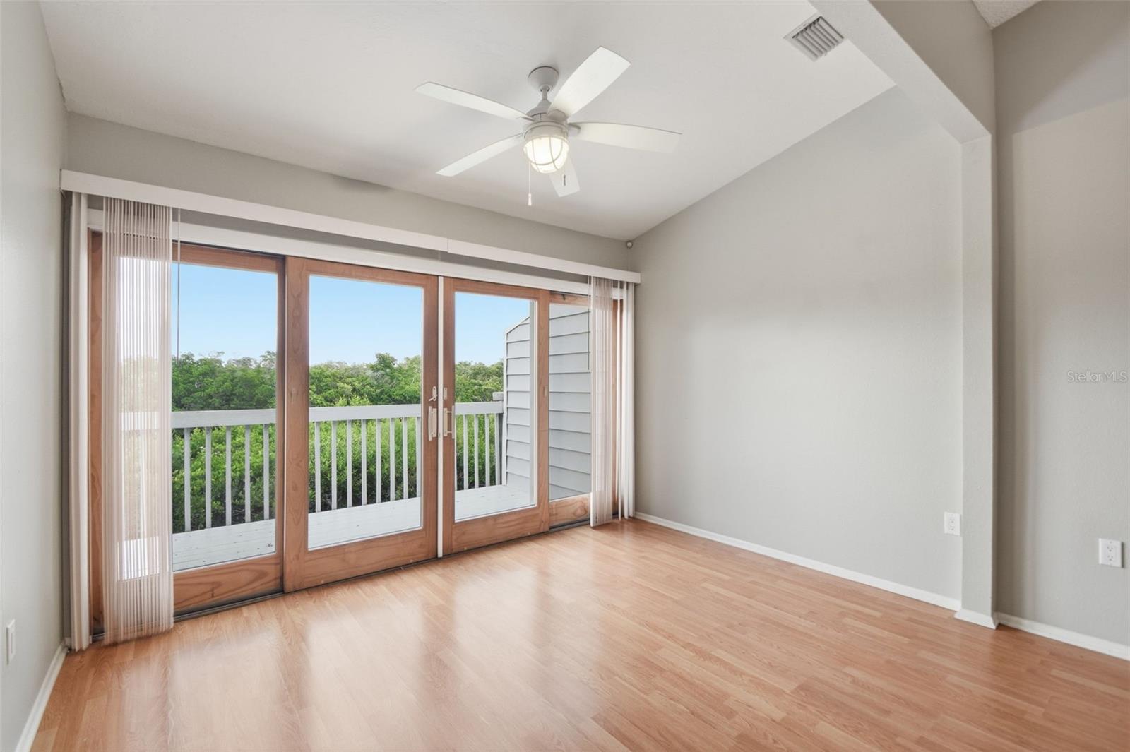825 Waterside, Bradenton, FL 34209