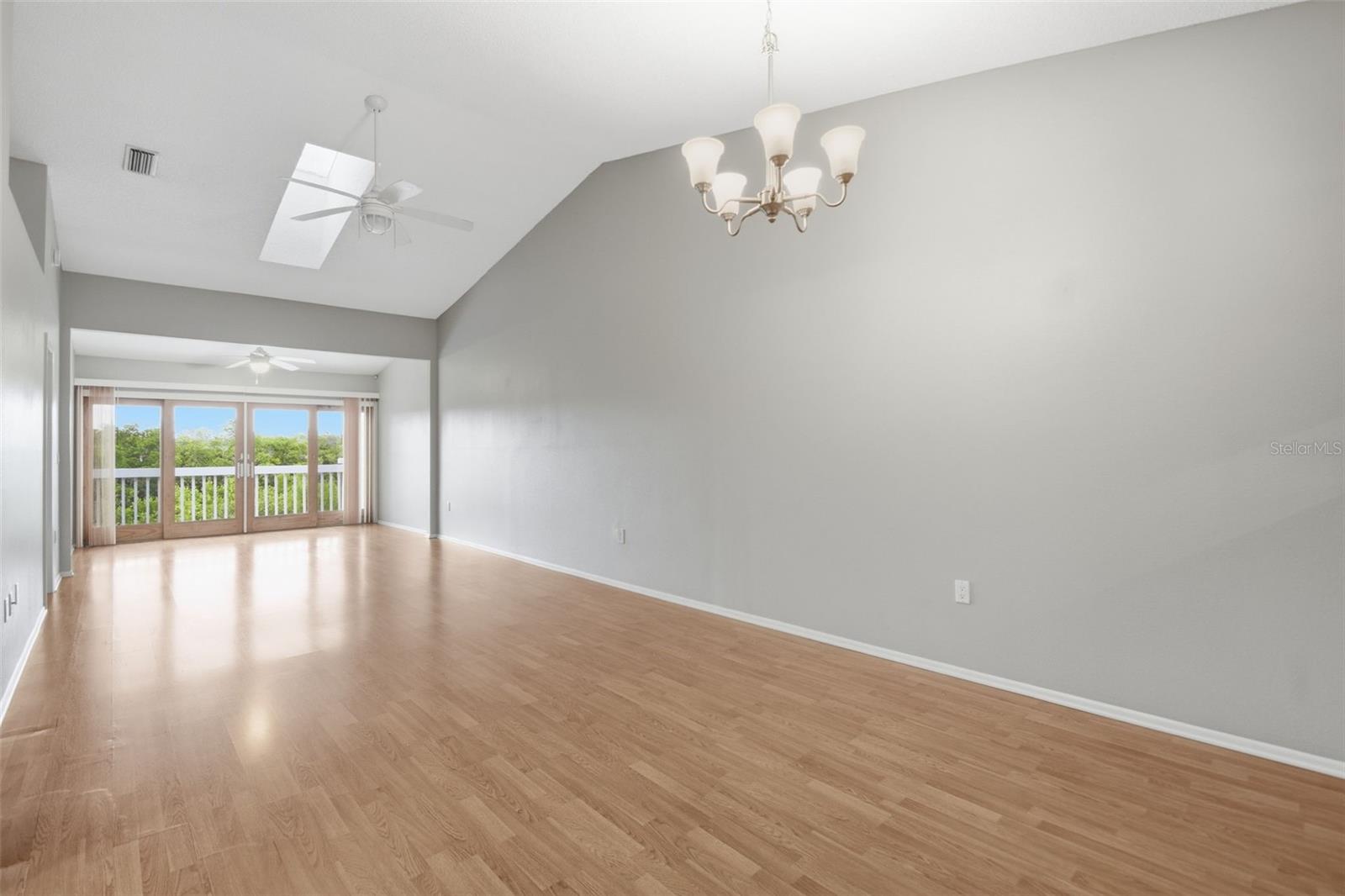 825 Waterside, Bradenton, FL 34209