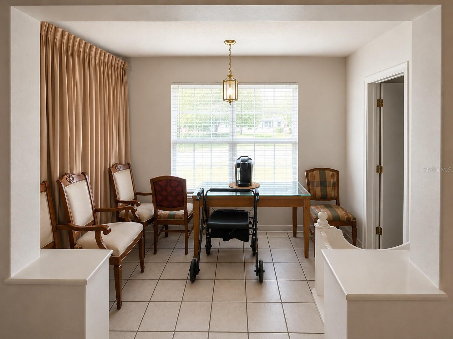 6233 Oakcrest, Orlando, FL 32808