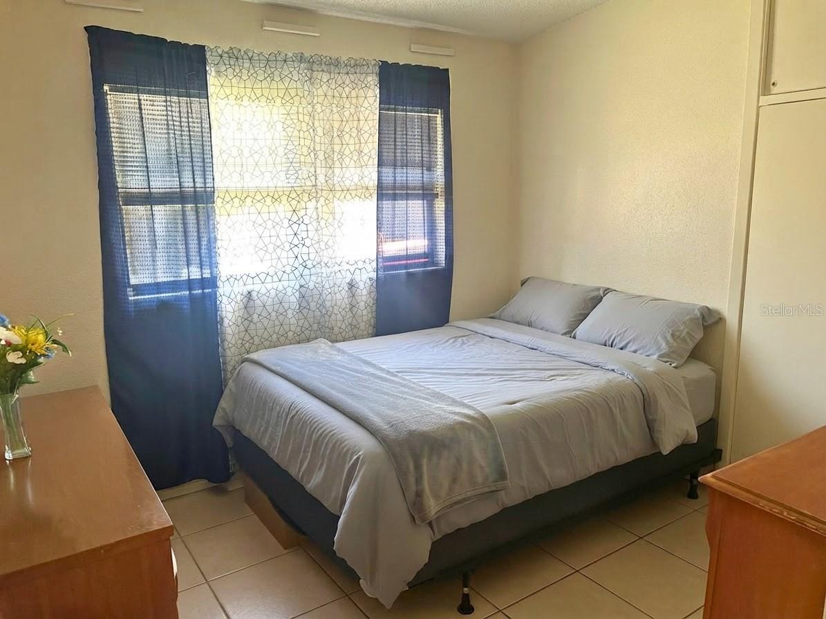 6233 Oakcrest, Orlando, FL 32808
