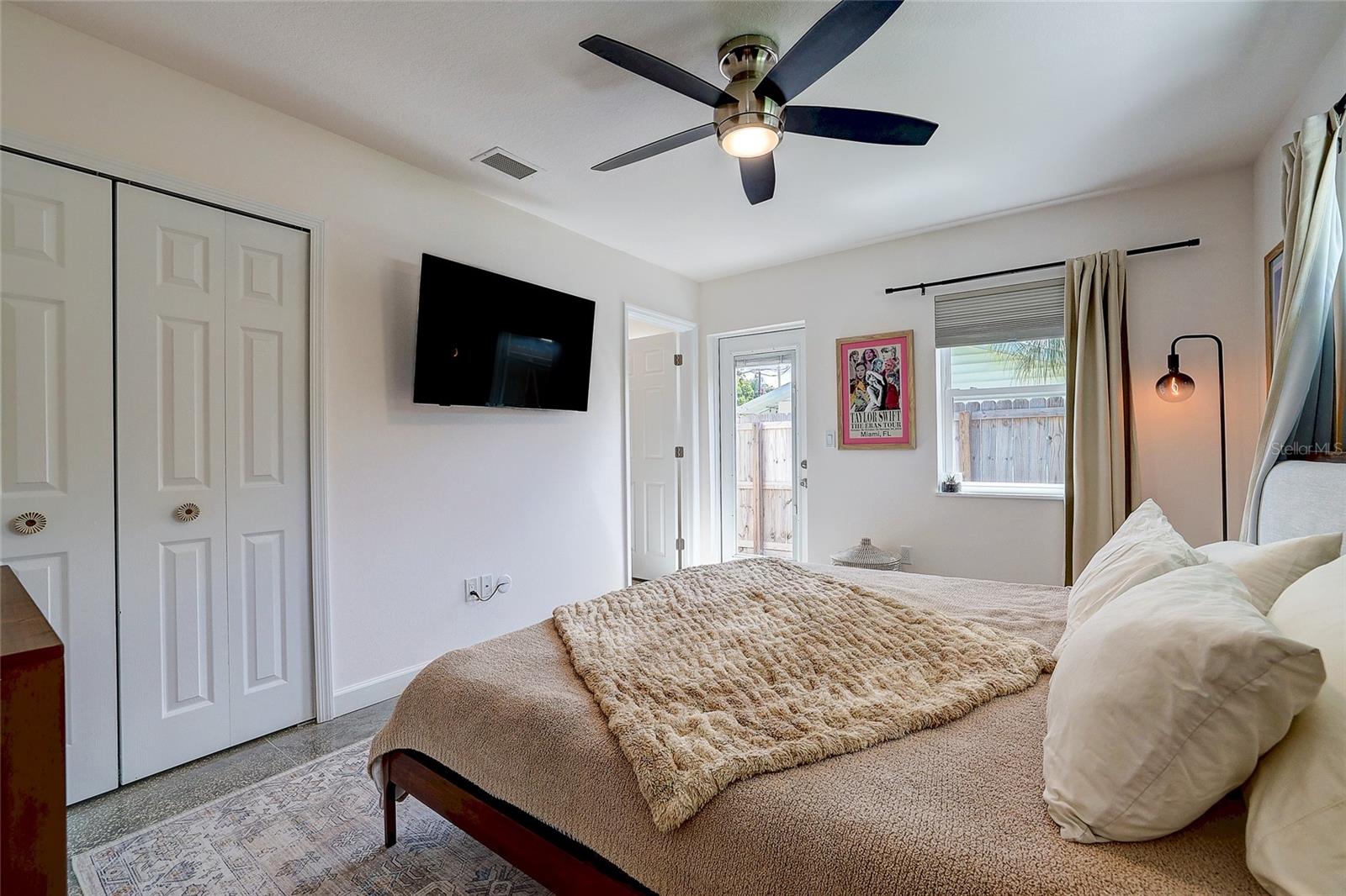 2121 Palm, Sarasota, FL 34231