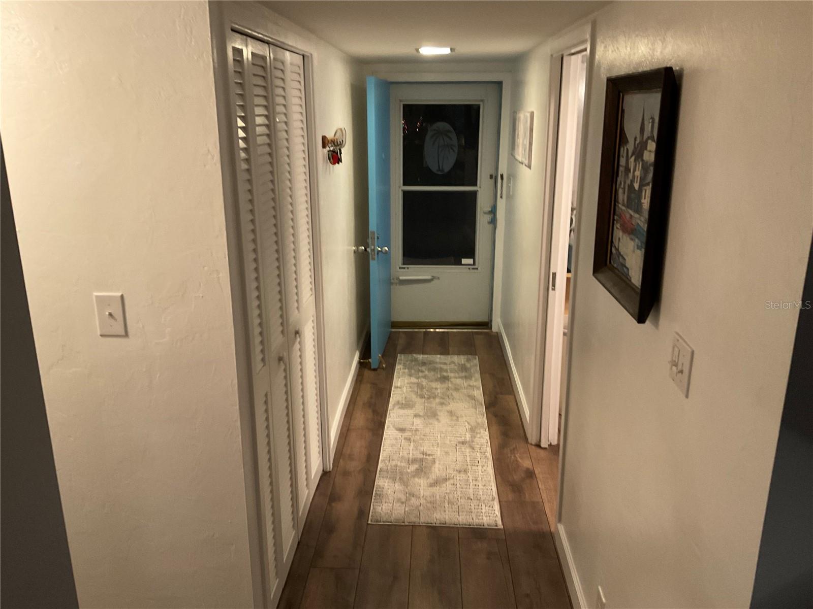 2244 Winkler Unit 301, Fort Myers, FL 33901