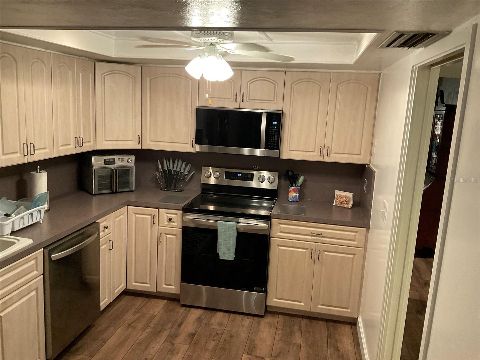 2244 Winkler Unit 301, Fort Myers, FL 33901