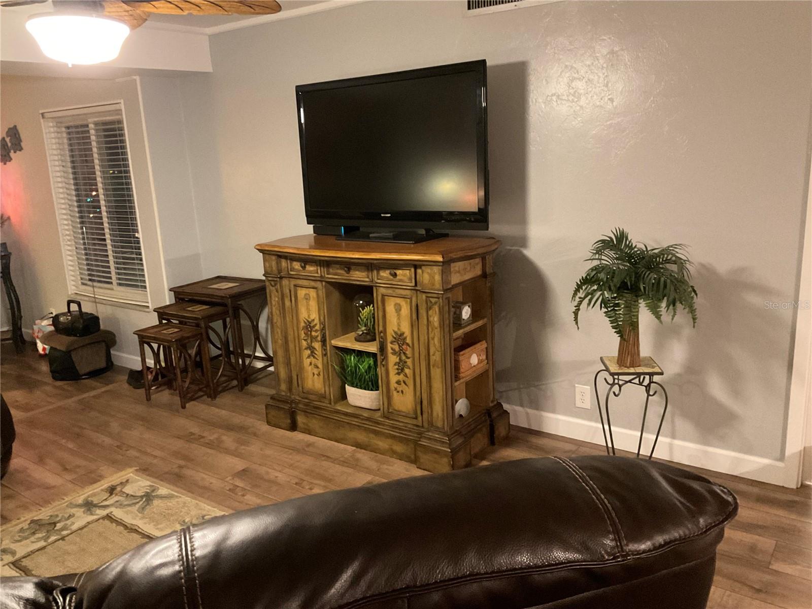 2244 Winkler Unit 301, Fort Myers, FL 33901