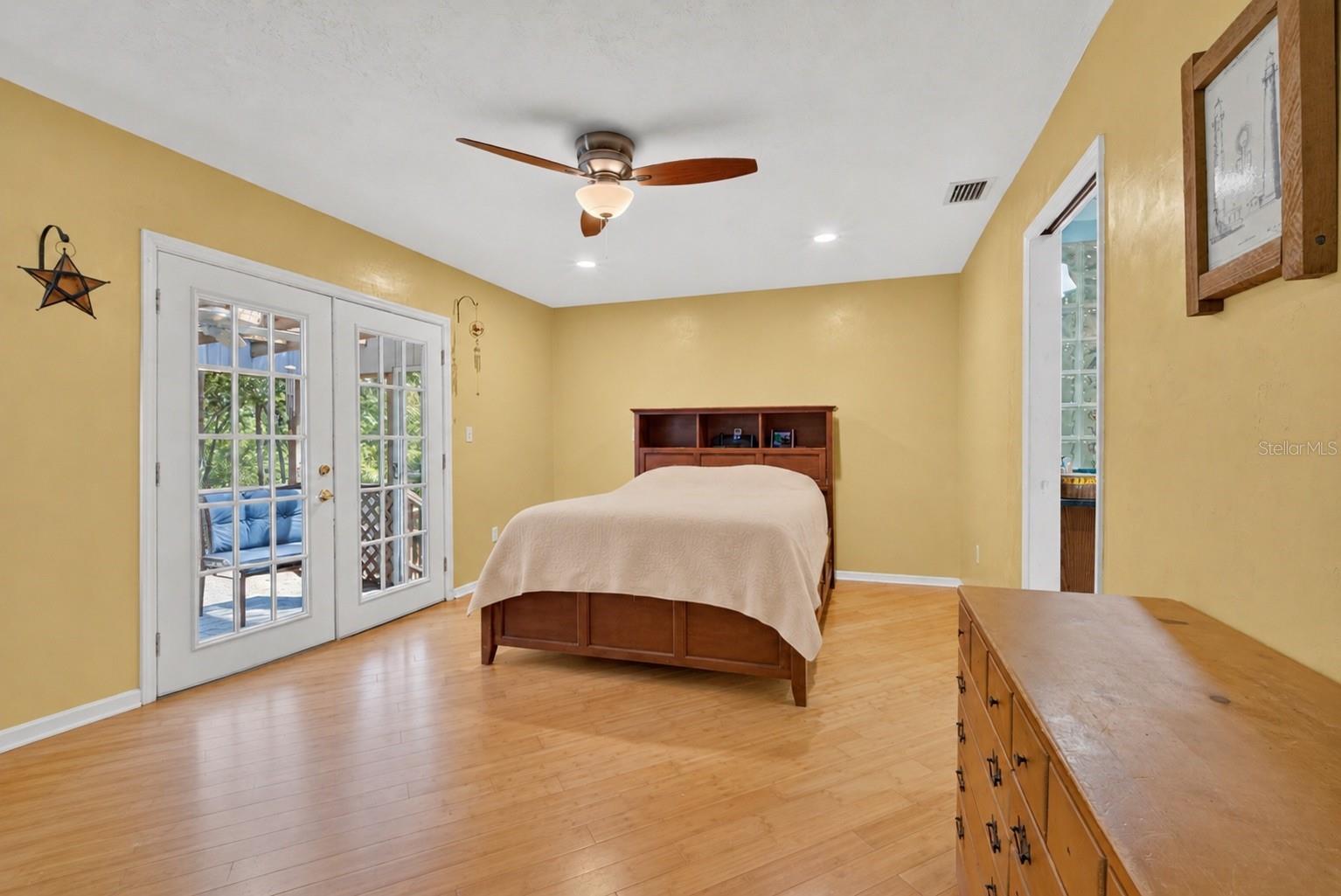 325 80th, Gainesville, FL 32607