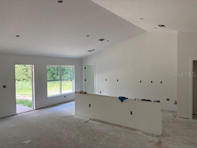 6734 179th Avenue, Dunnellon, FL 34432