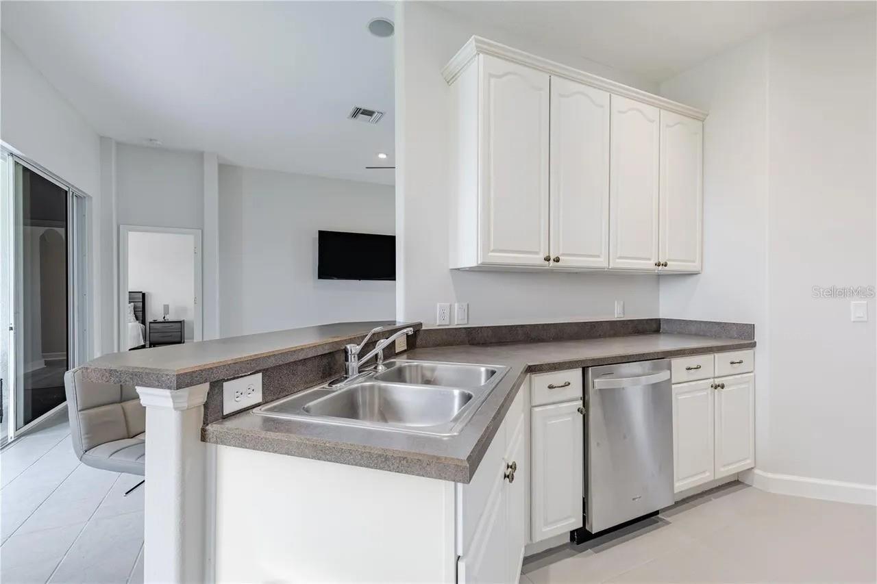 3804 Bayshore, Tavares, FL 32778