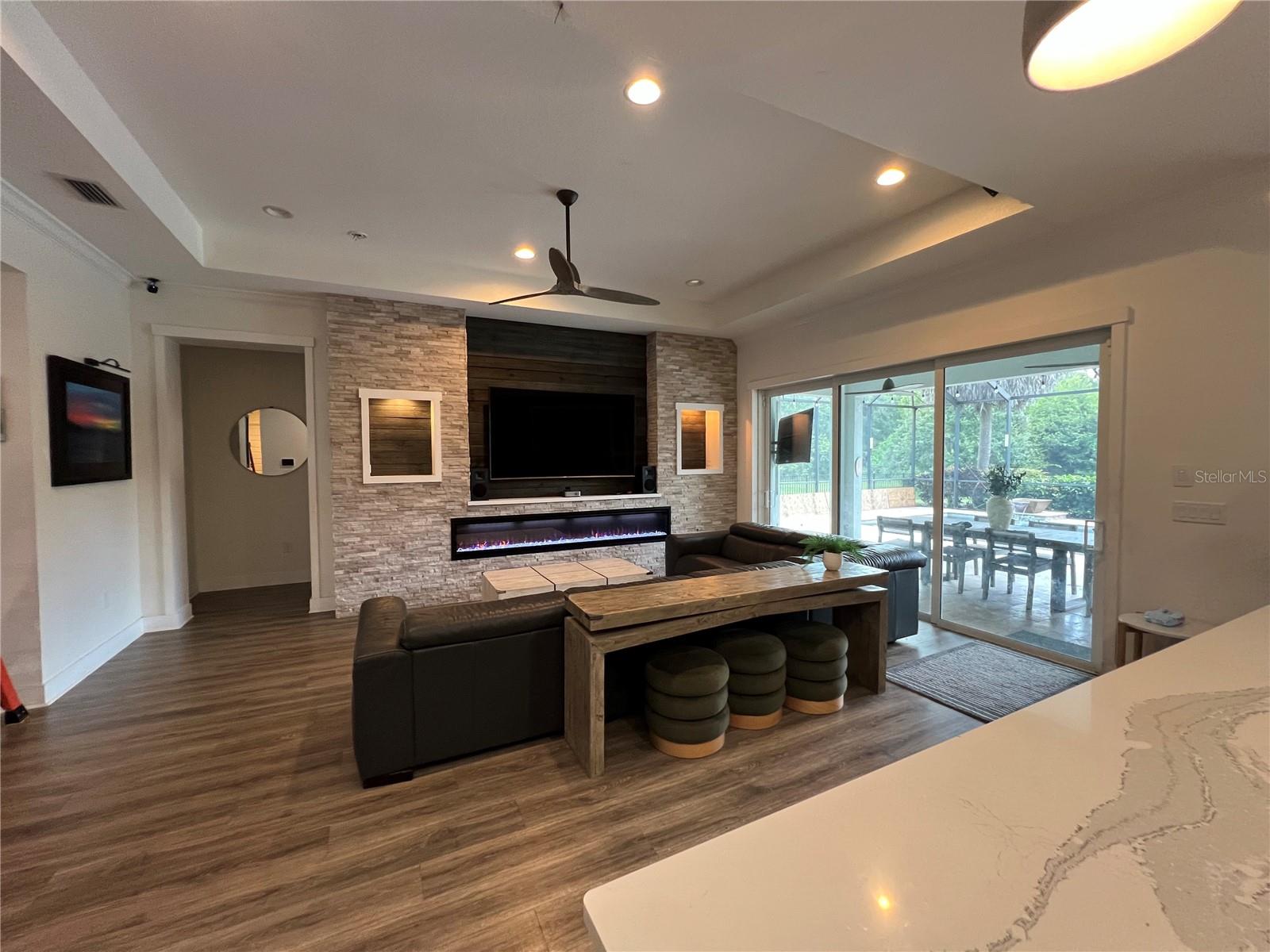 6233 Rivo Lakes, Sarasota, FL 34241