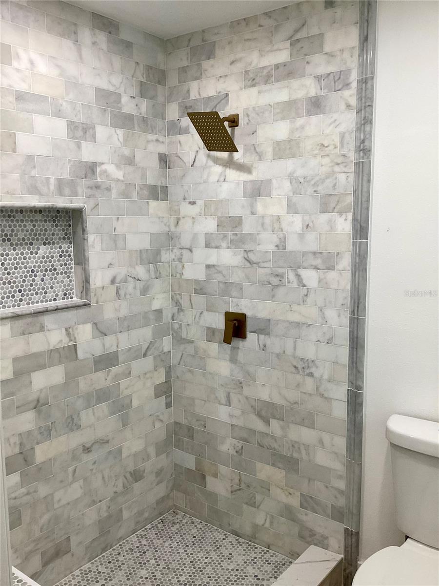 2370 Bahia Vista, Sarasota, FL 34239