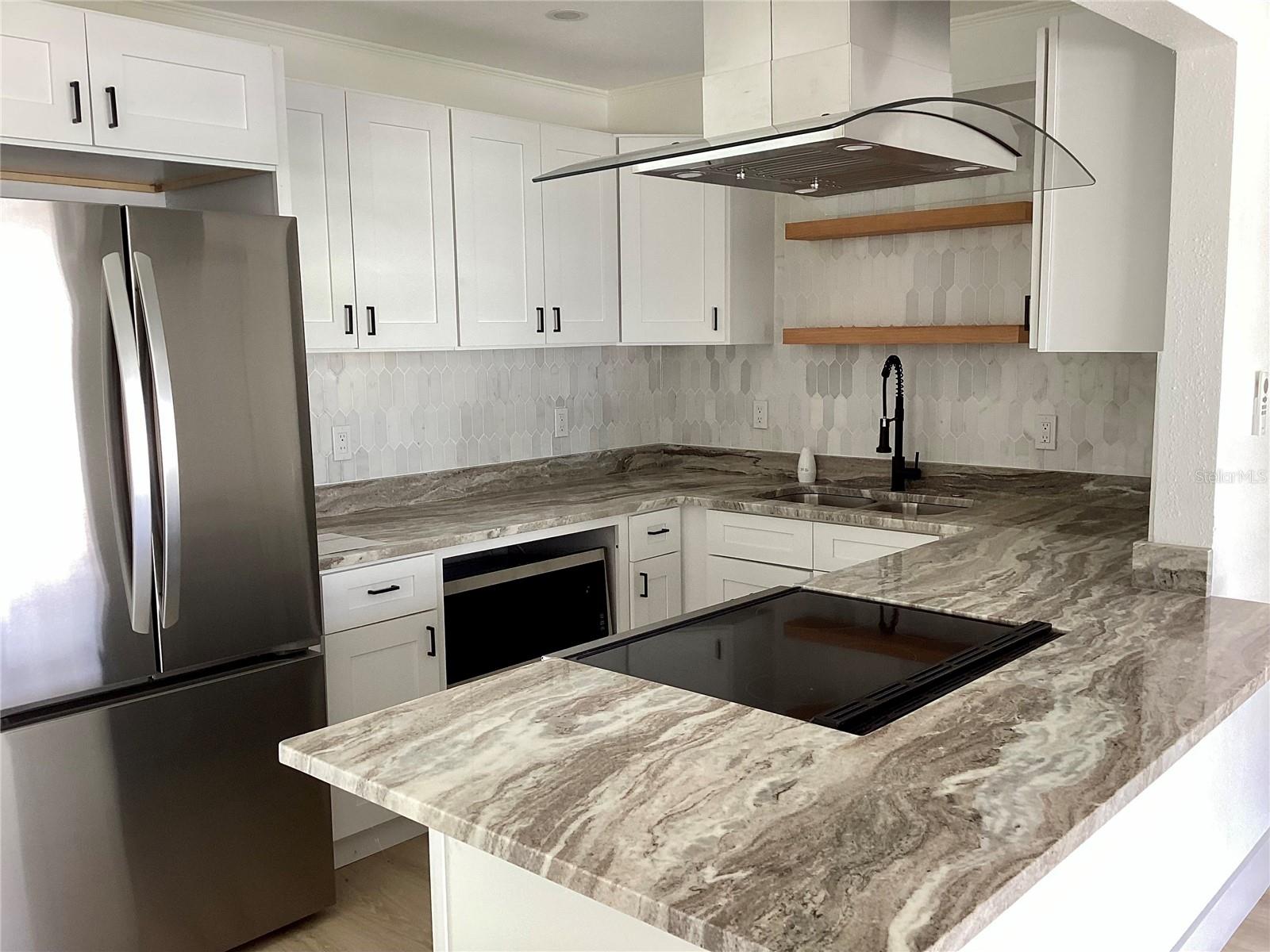 2370 Bahia Vista, Sarasota, FL 34239