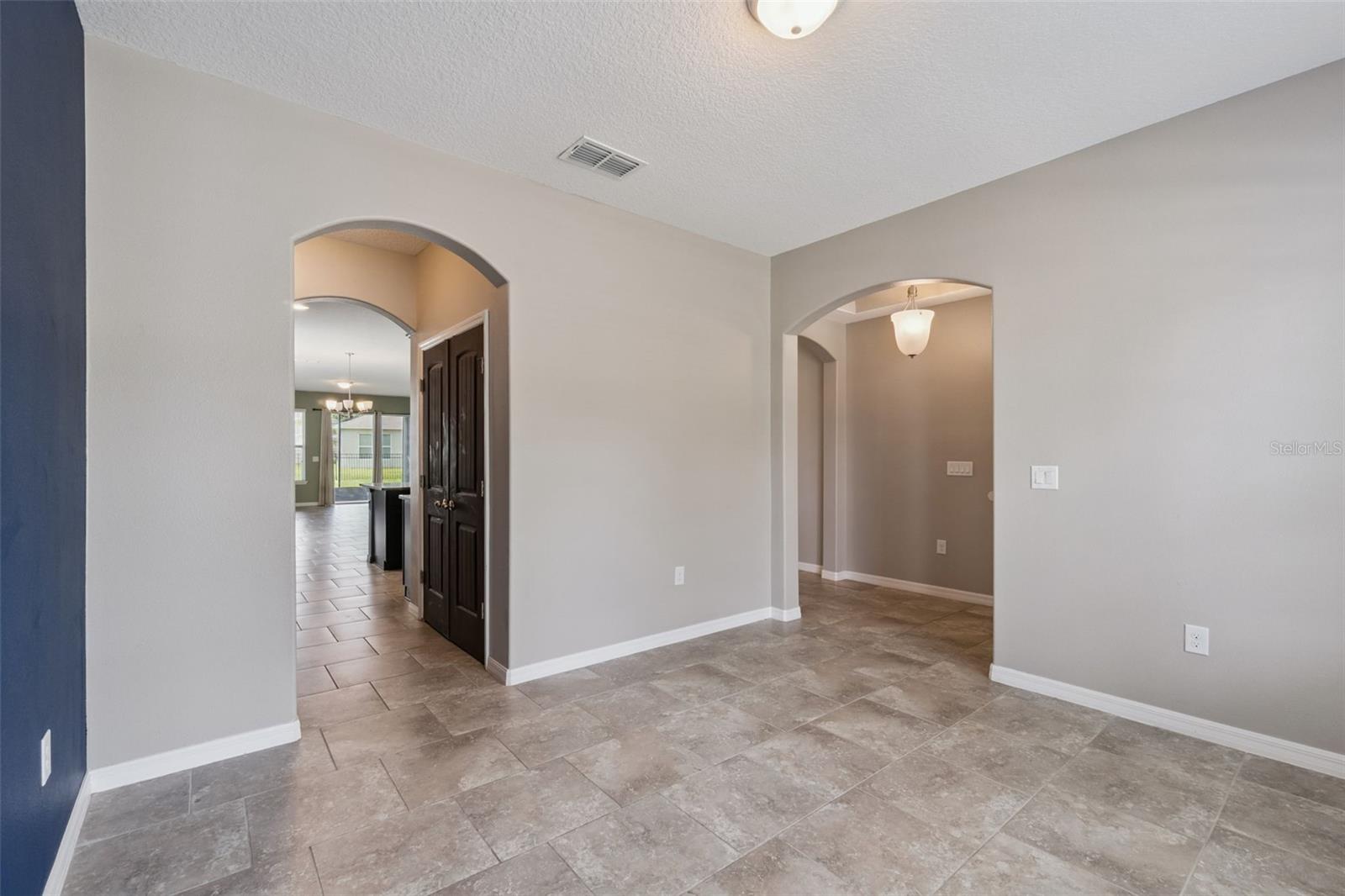 310 Brunswick, Davenport, FL 33837