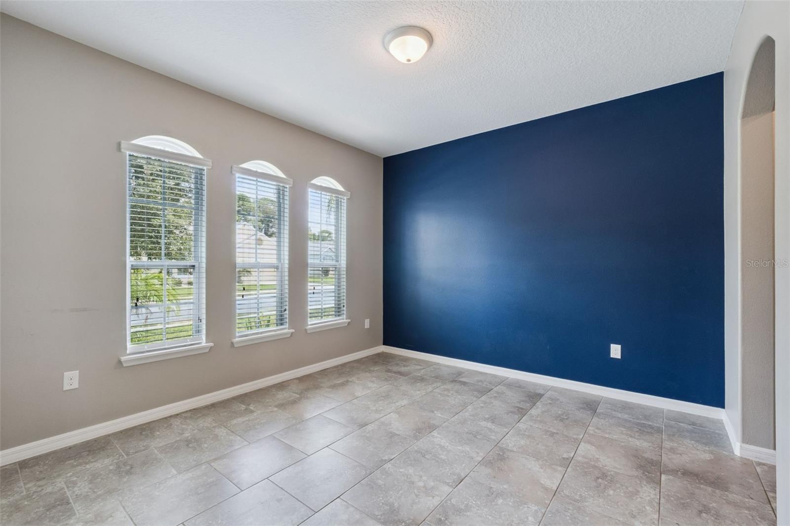 310 Brunswick, Davenport, FL 33837