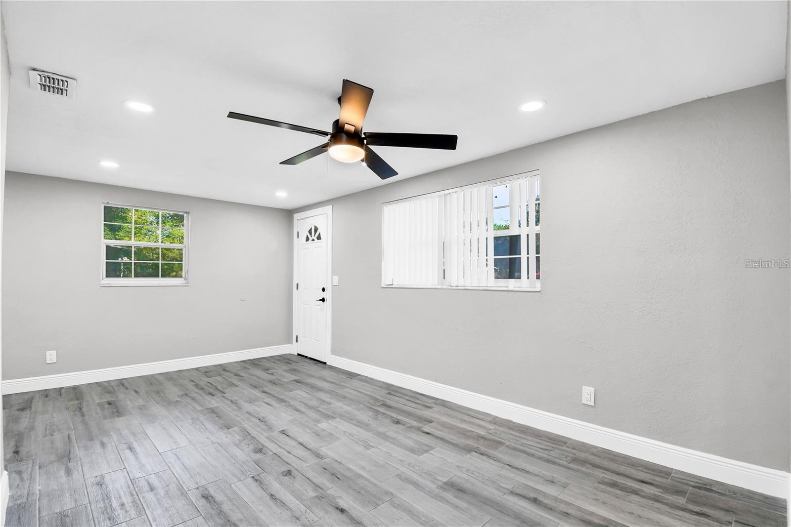 7614 Alvina, Tampa, FL 33625