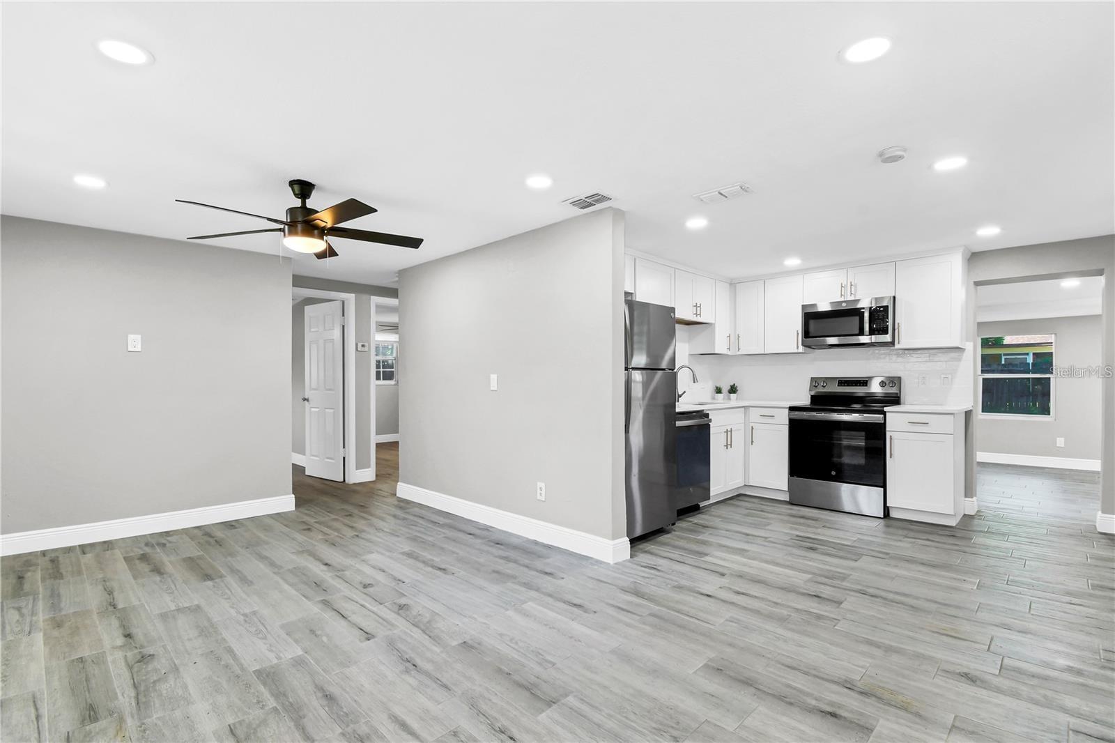 7614 Alvina, Tampa, FL 33625