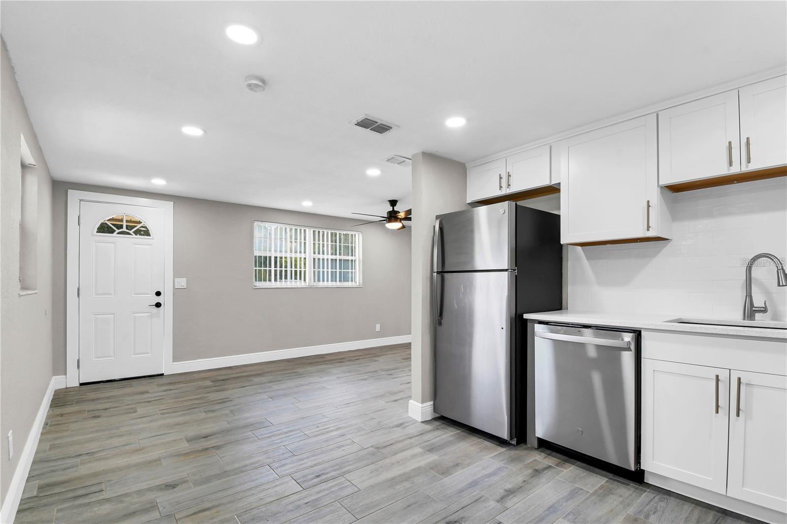 7614 Alvina, Tampa, FL 33625