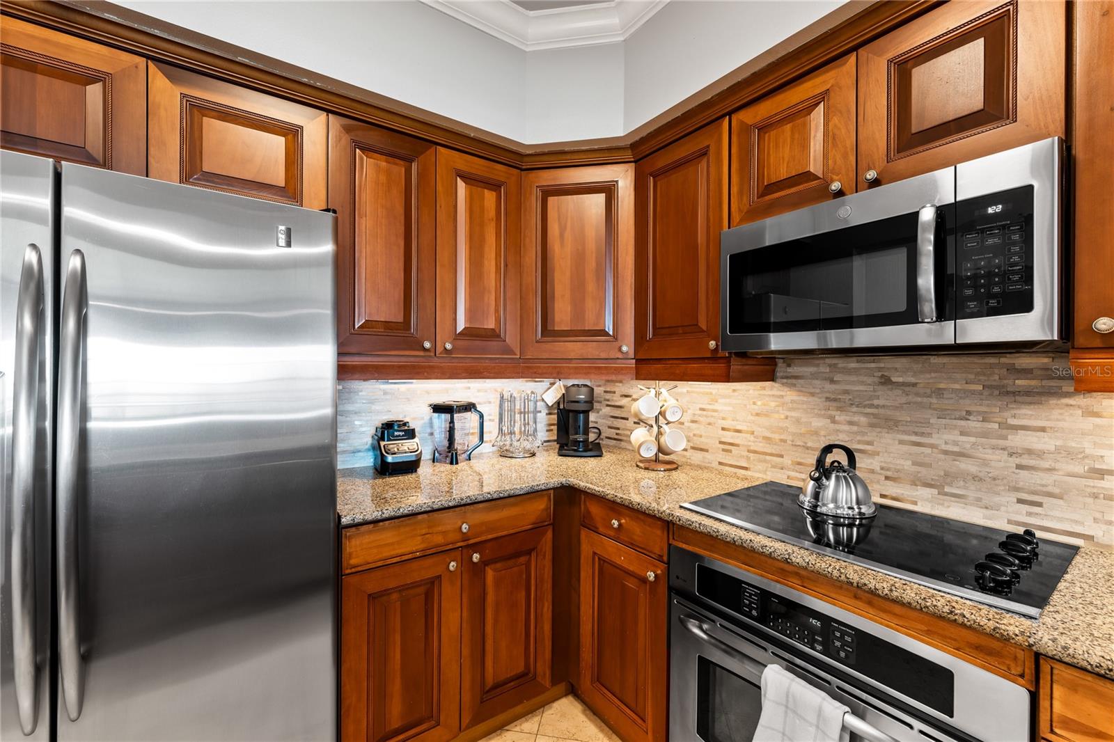 7593 Gathering Unit 801, Reunion, FL 34747
