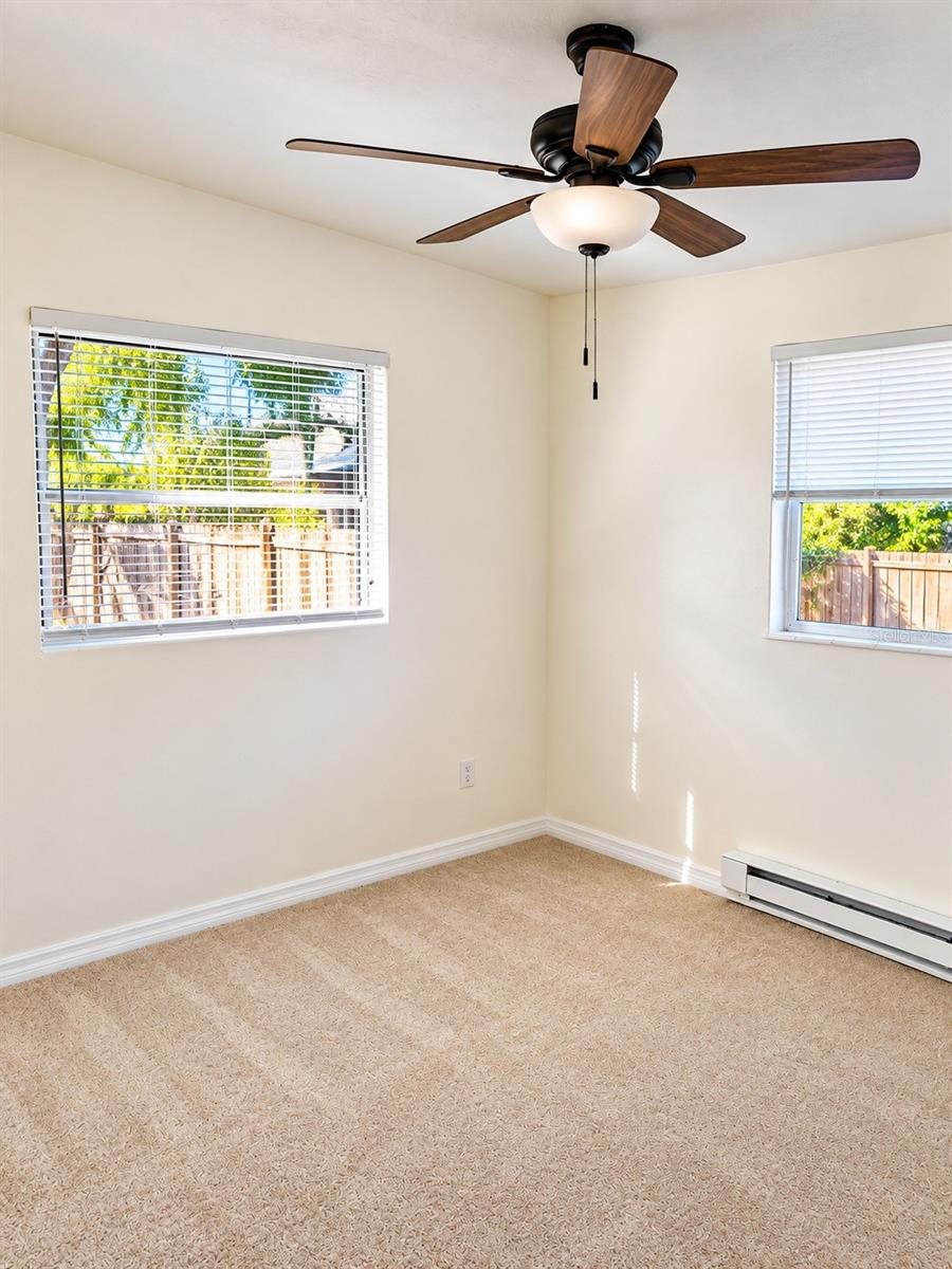 446 New York, Dunedin, FL 34698