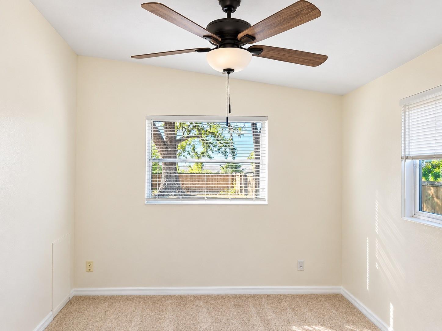 446 New York, Dunedin, FL 34698