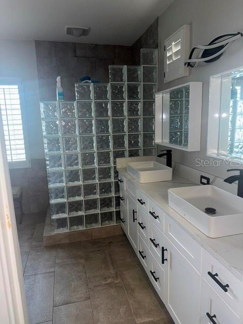 8418 Foxworth Unit 42, Orlando, FL 32819