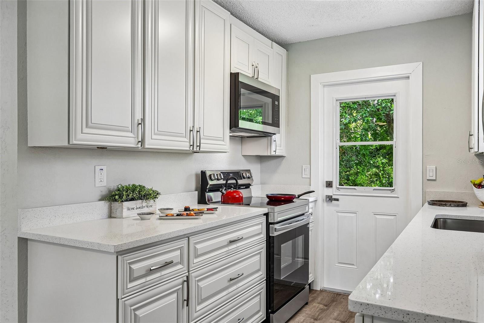 1062 Barclay, Cocoa, FL 32927
