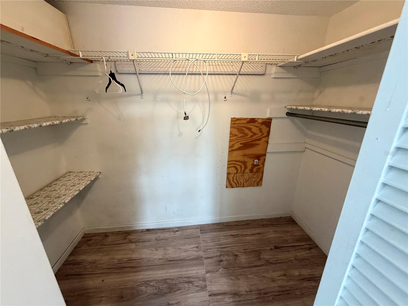 5287 81st Unit 26, St Petersburg, FL 33709