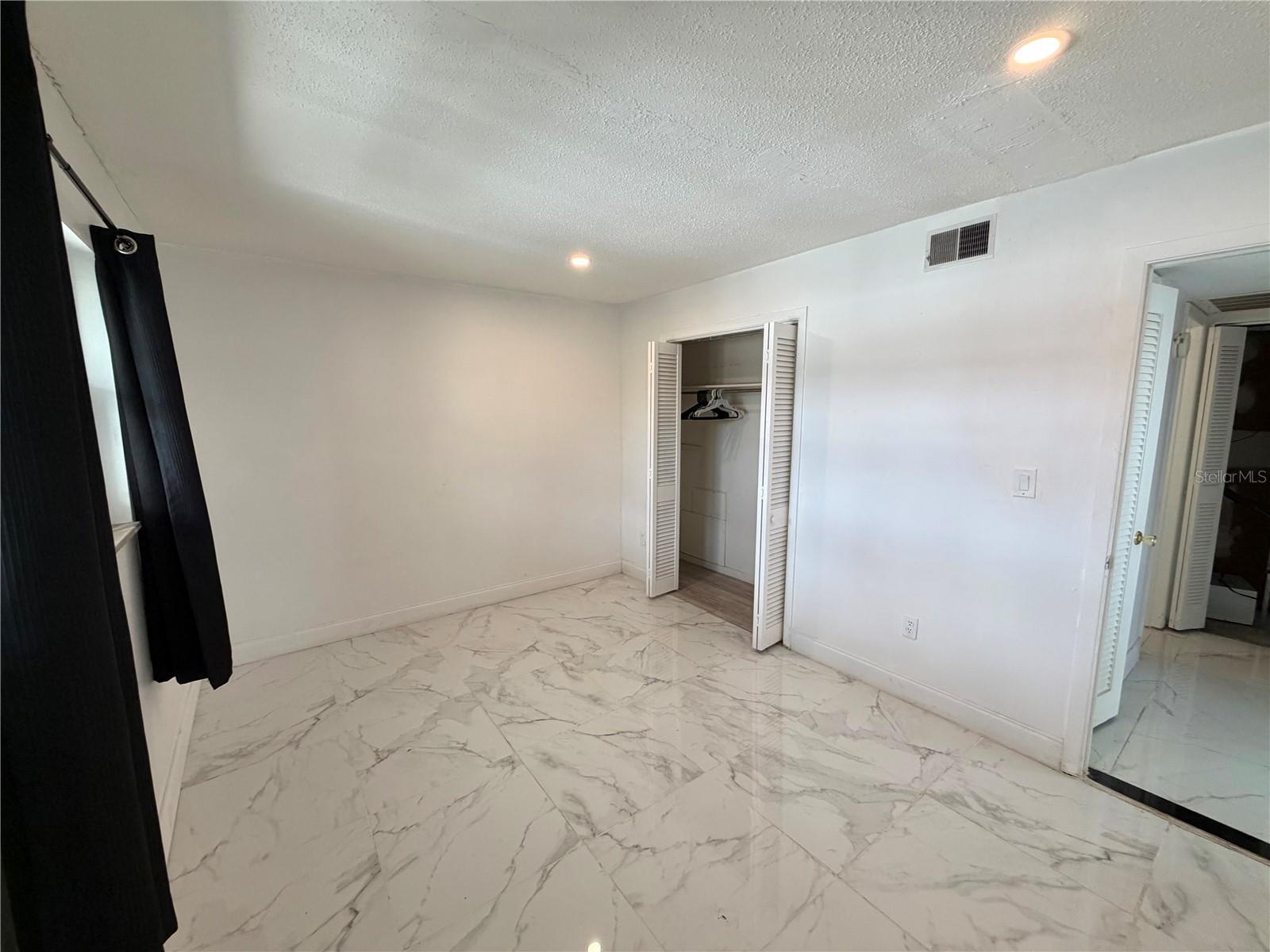 5287 81st Unit 26, St Petersburg, FL 33709