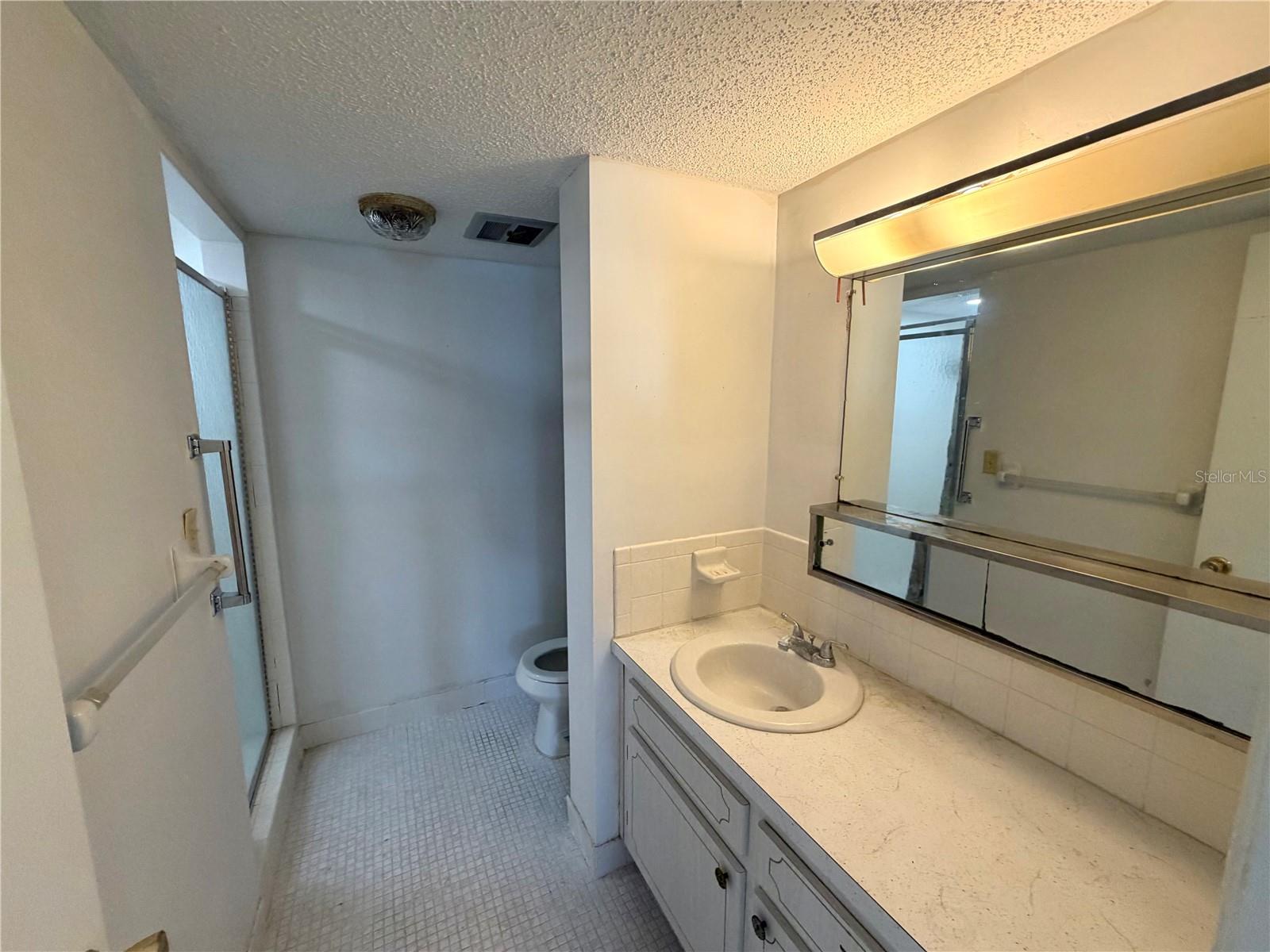 5287 81st Unit 26, St Petersburg, FL 33709