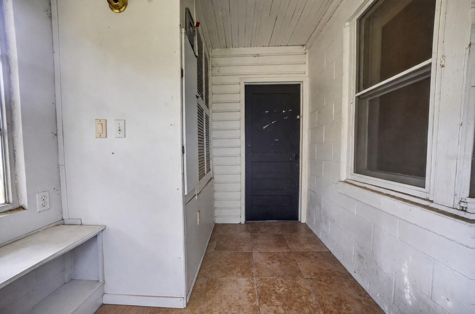 11855 141st, Ocklawaha, FL 32179