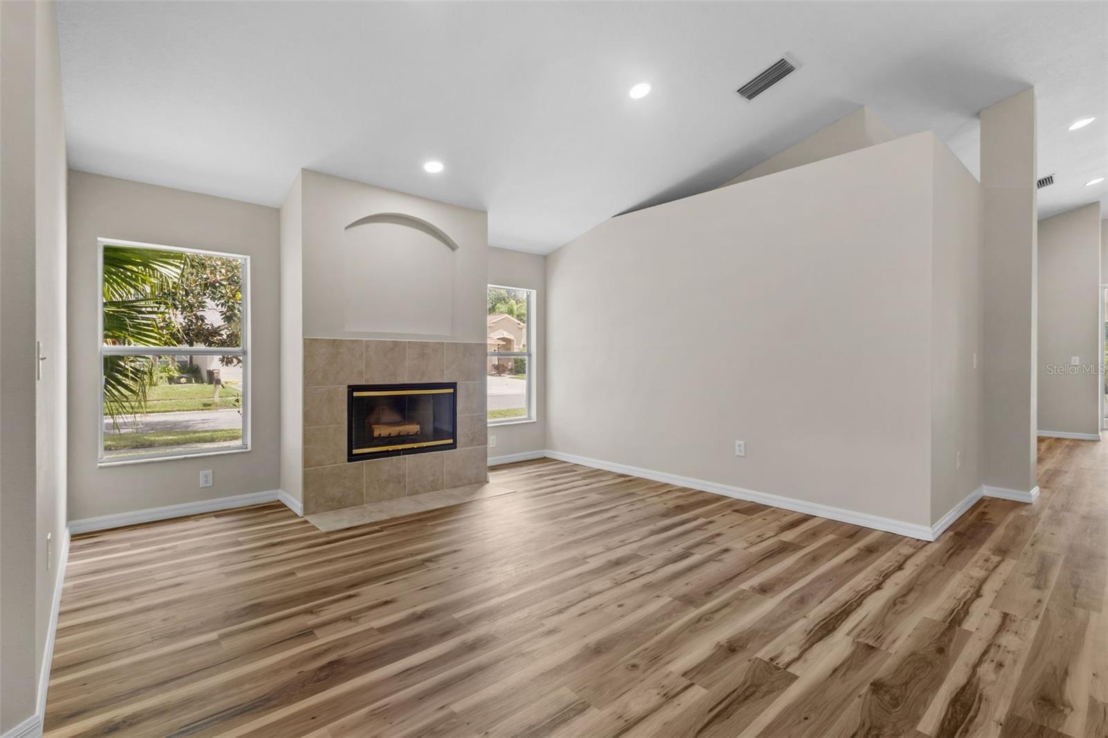 3326 Brenford, Land O Lakes, FL 34638