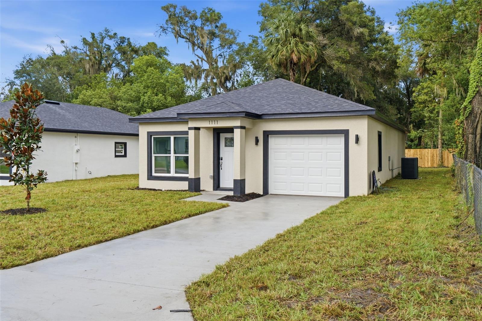 1111 Adelle, Deland, FL 32720