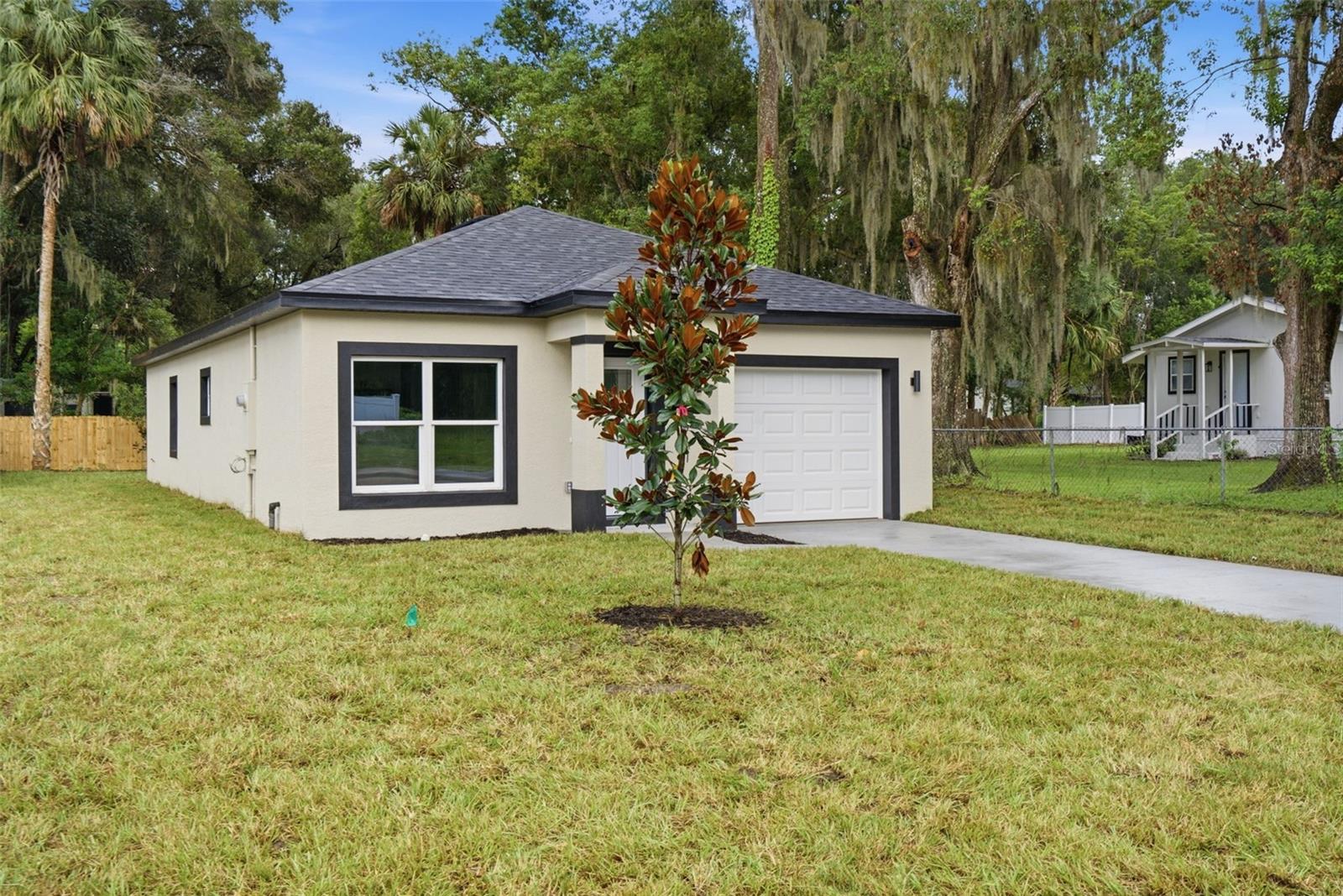 1111 Adelle, Deland, FL 32720