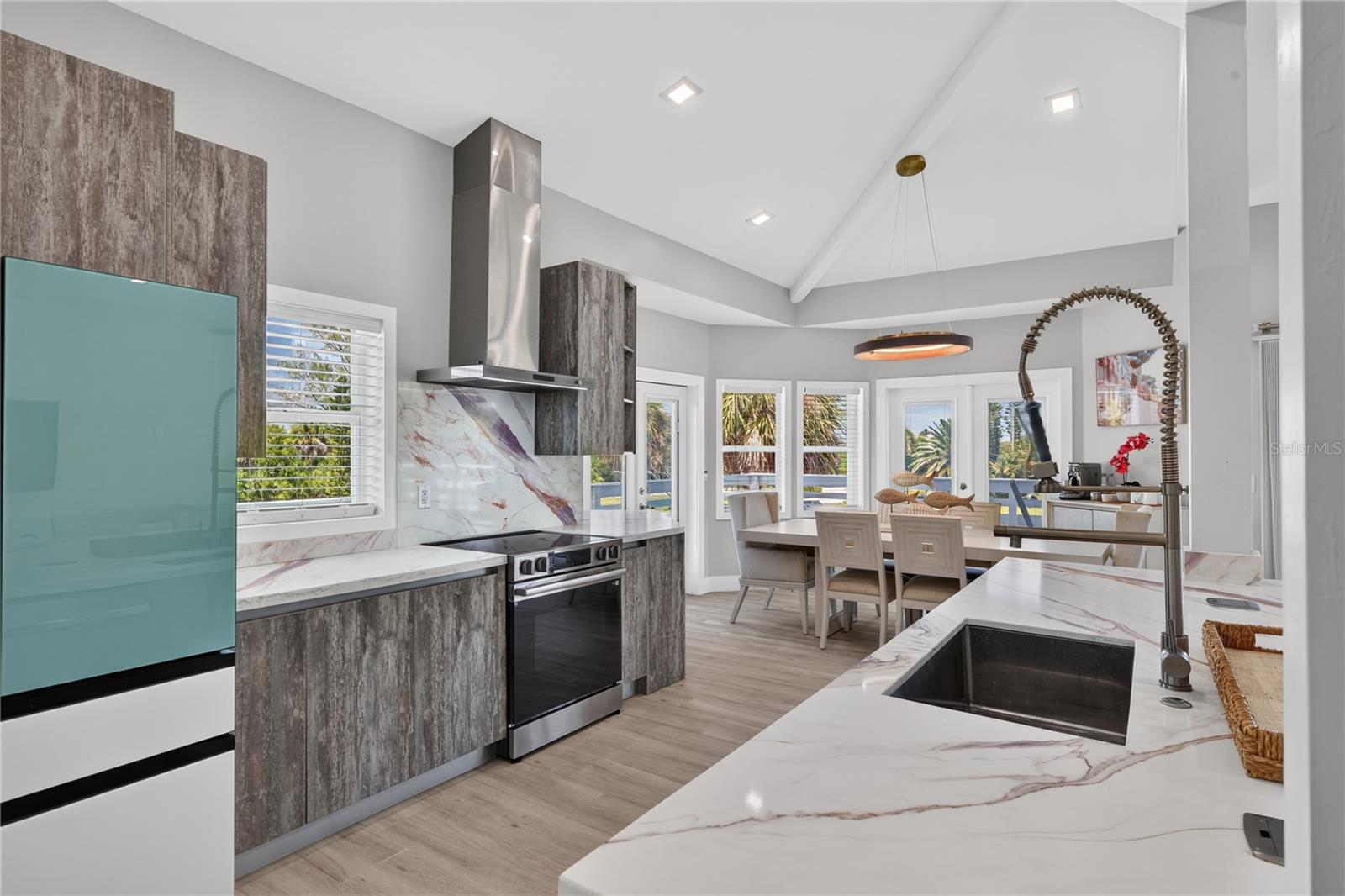 10440 Yacht Basin, Placida, FL 33946