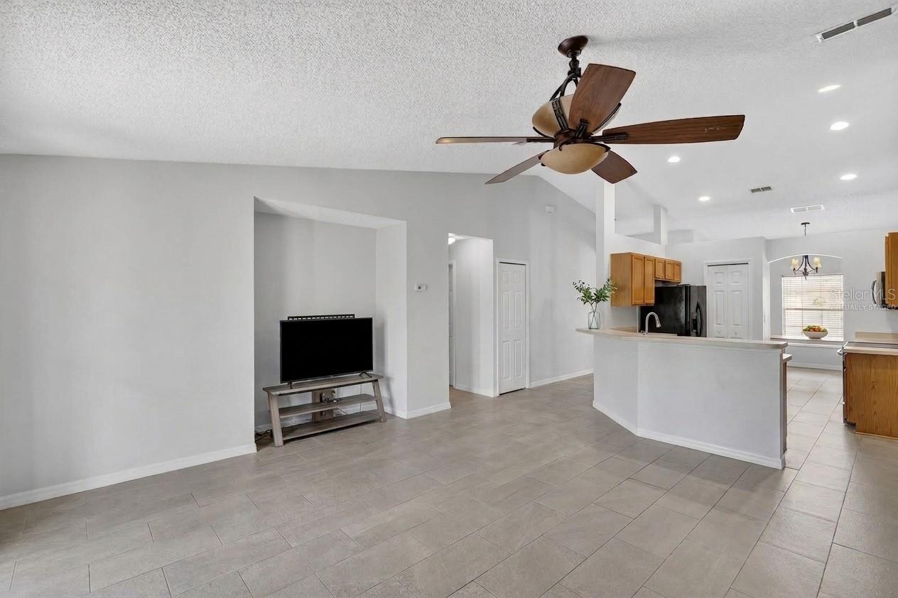 1906 Manatee, Kissimmee, FL 34759