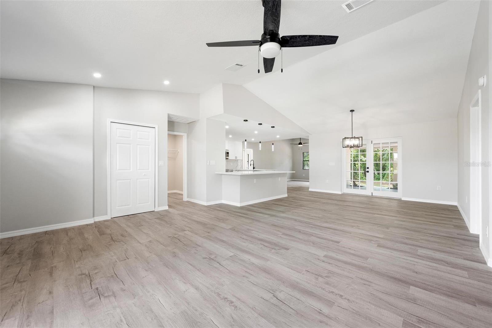 172 Shady Pine, Nokomis, FL 34275
