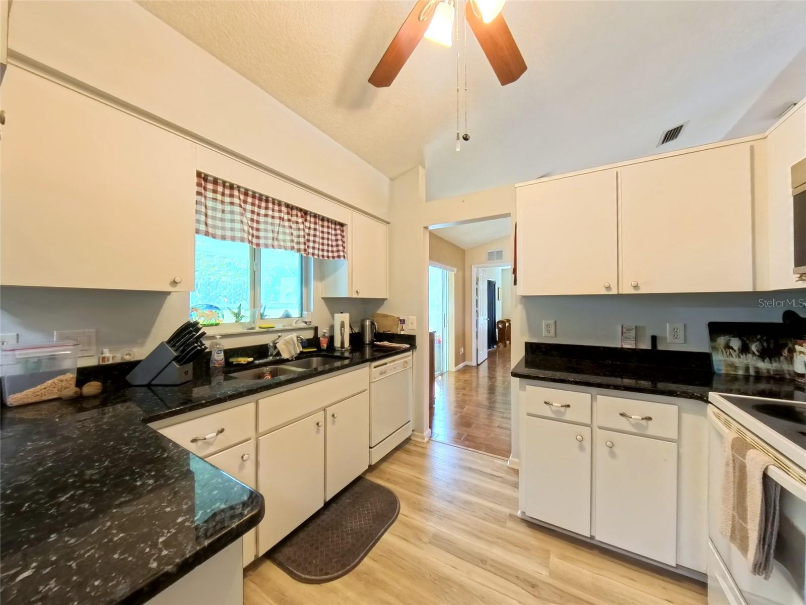 4993 18th, Ocala, FL 34482
