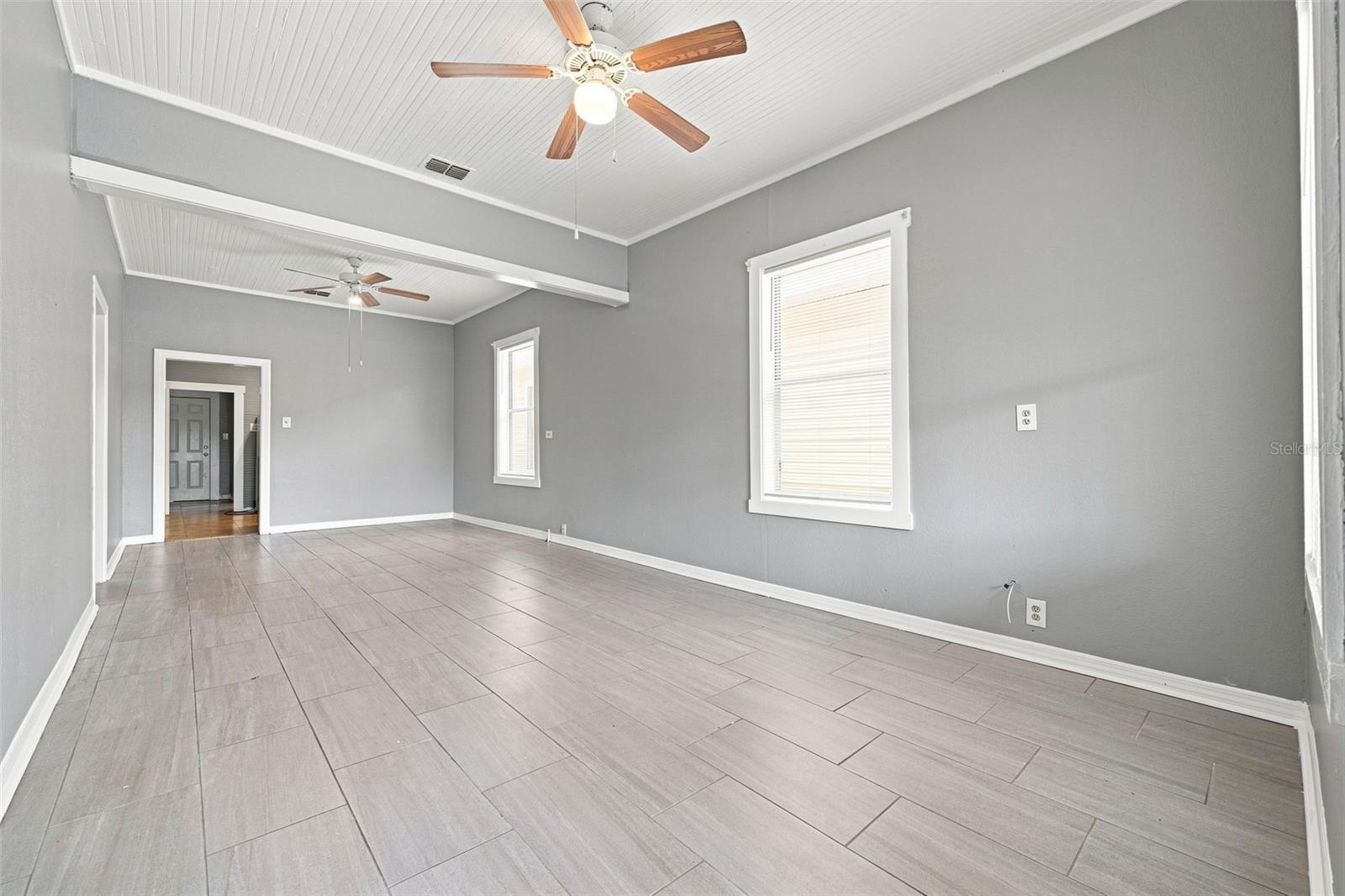 1609 Lake, Tampa, FL 33610