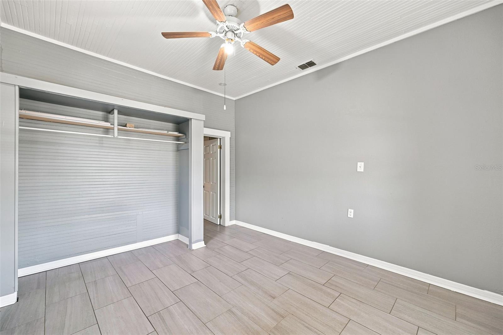 1609 Lake, Tampa, FL 33610