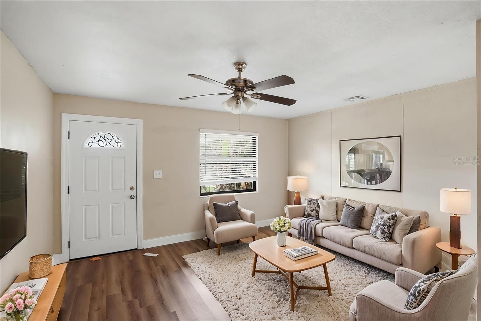 2131 Messina, Orlando, FL 32811
